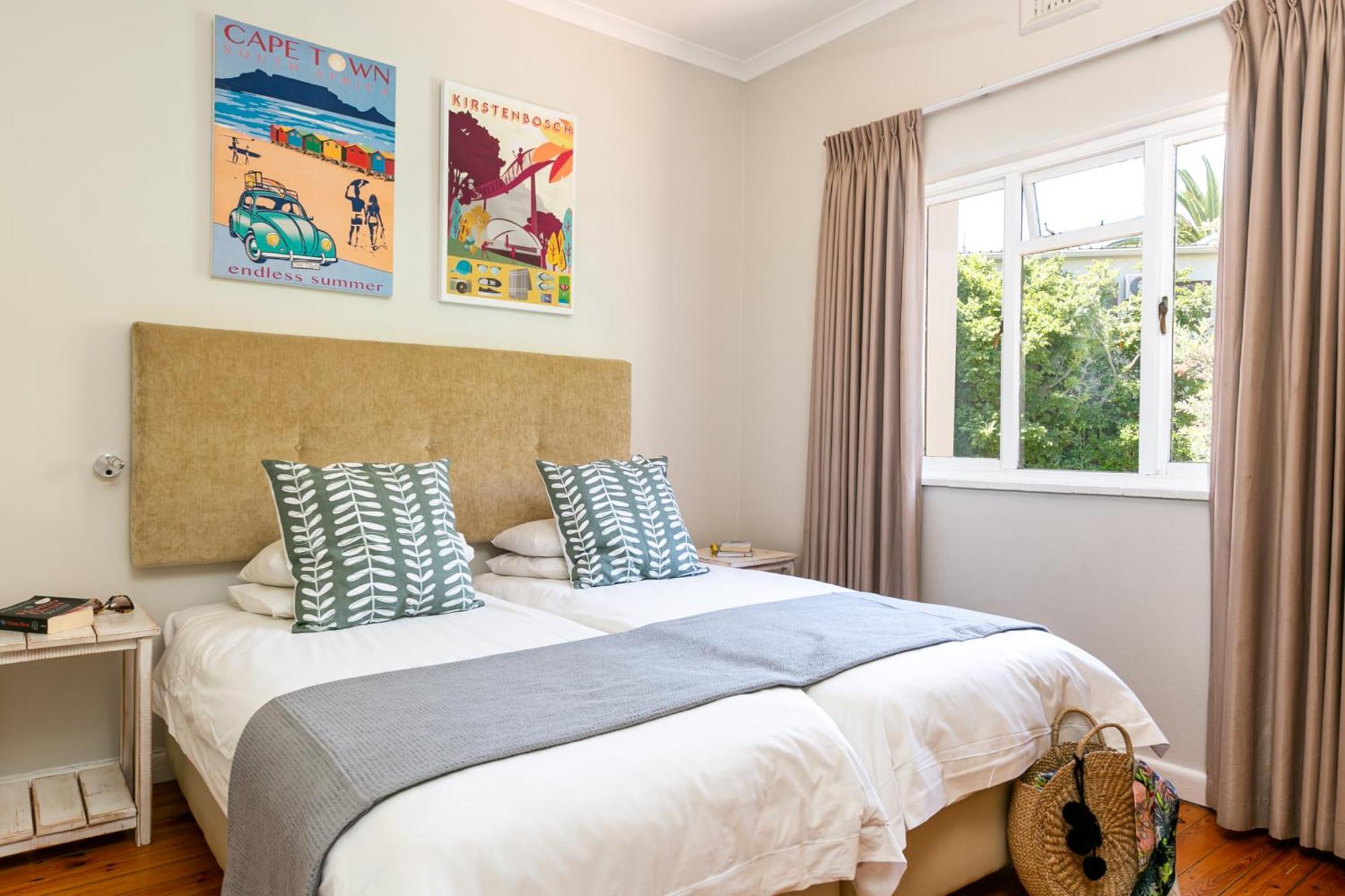 Camps Bay Village Apartments Kapstaden Rum bild