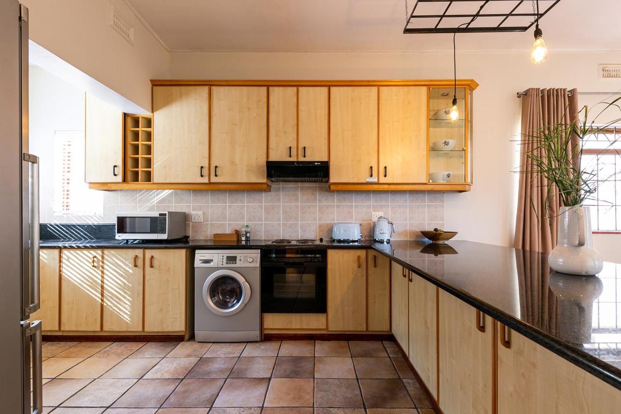 Camps Bay Village Apartments Kapstaden Rum bild