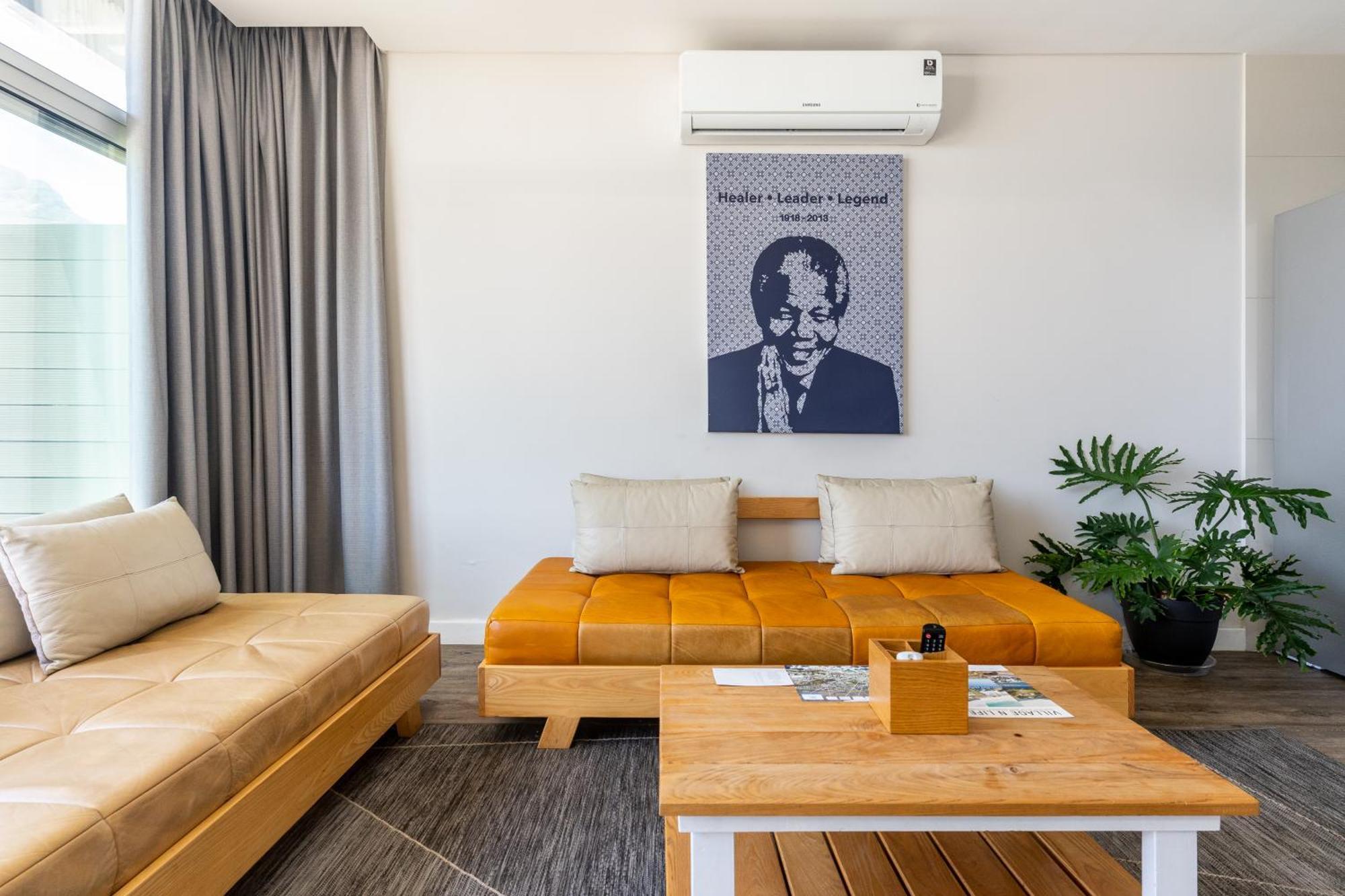 Camps Bay Village Apartments Kapstaden Rum bild