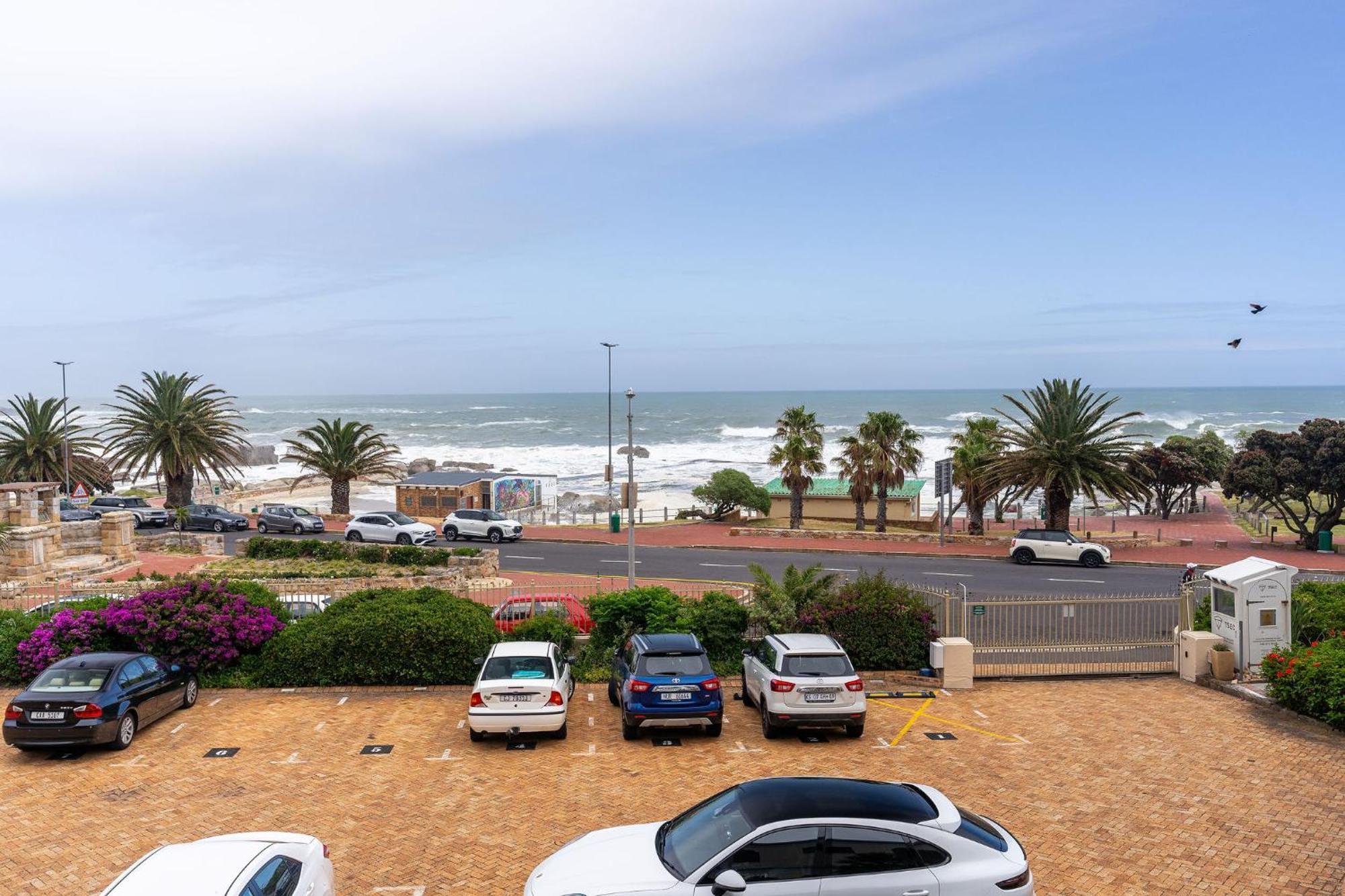 Camps Bay Village Apartments Kapstaden Rum bild